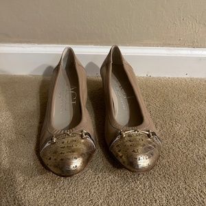 AGL Snakeskin Cap Toe Low Heel Pump